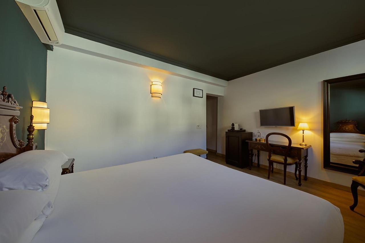 פלמה דה מיורקה Hotel Born מראה חיצוני תמונה